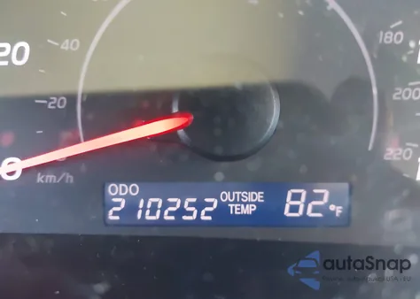 2010 Toyota Camry Le z USA, uszkodzony, nr VIN 4T4BF3EK6AR005699